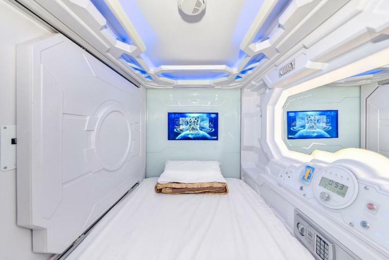 Space Q Capsule Hotel Sídney Exterior foto